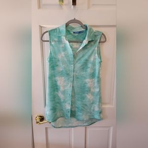 Sleeveless spring/summer tie dye top NWOT